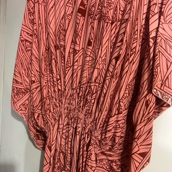 Manaola Kolea Top Women's Top - Picture 6 of 9